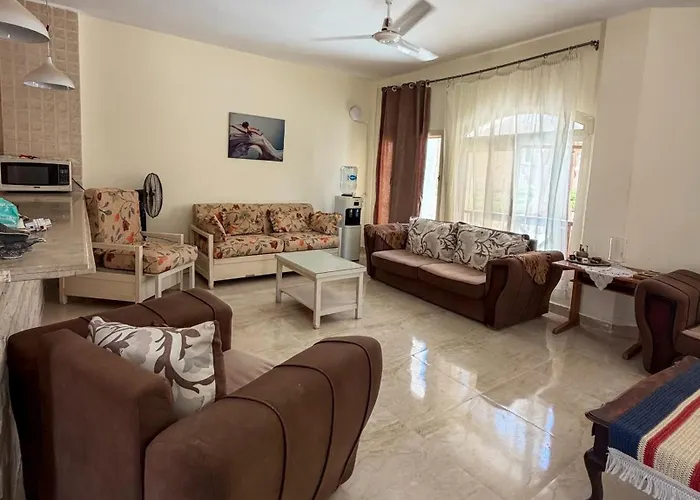 Villa Blue Lagoon Sea View With Private Garden And Rooftop For Families Ras Sedr