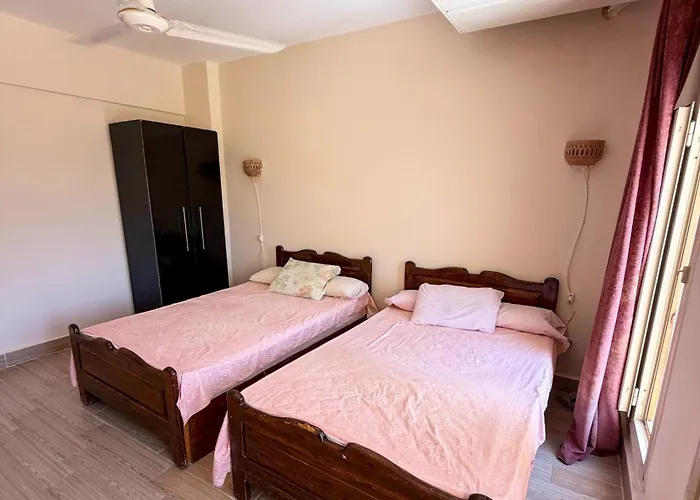 Villa Blue Lagoon Sea View With Private Garden And Rooftop For Families *